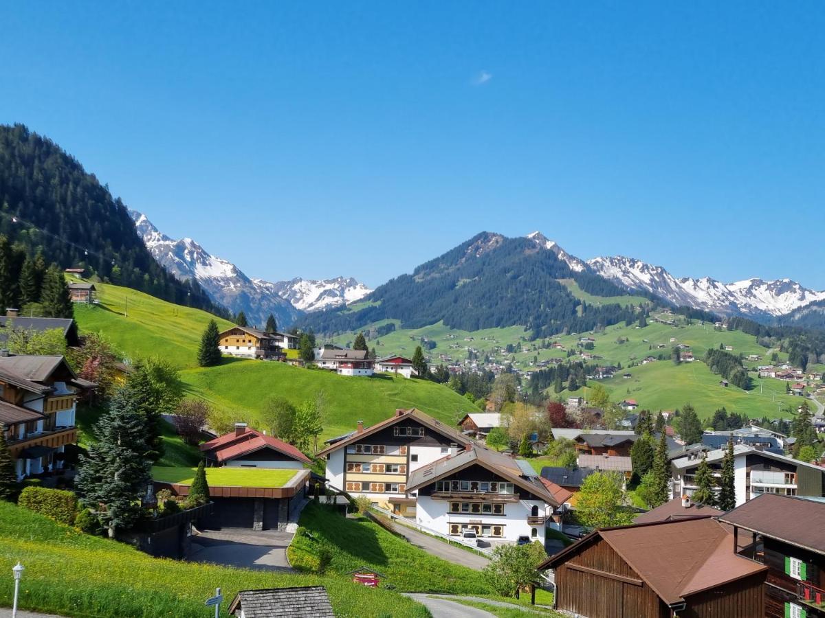 Gaestehaus Alpina Appartement *